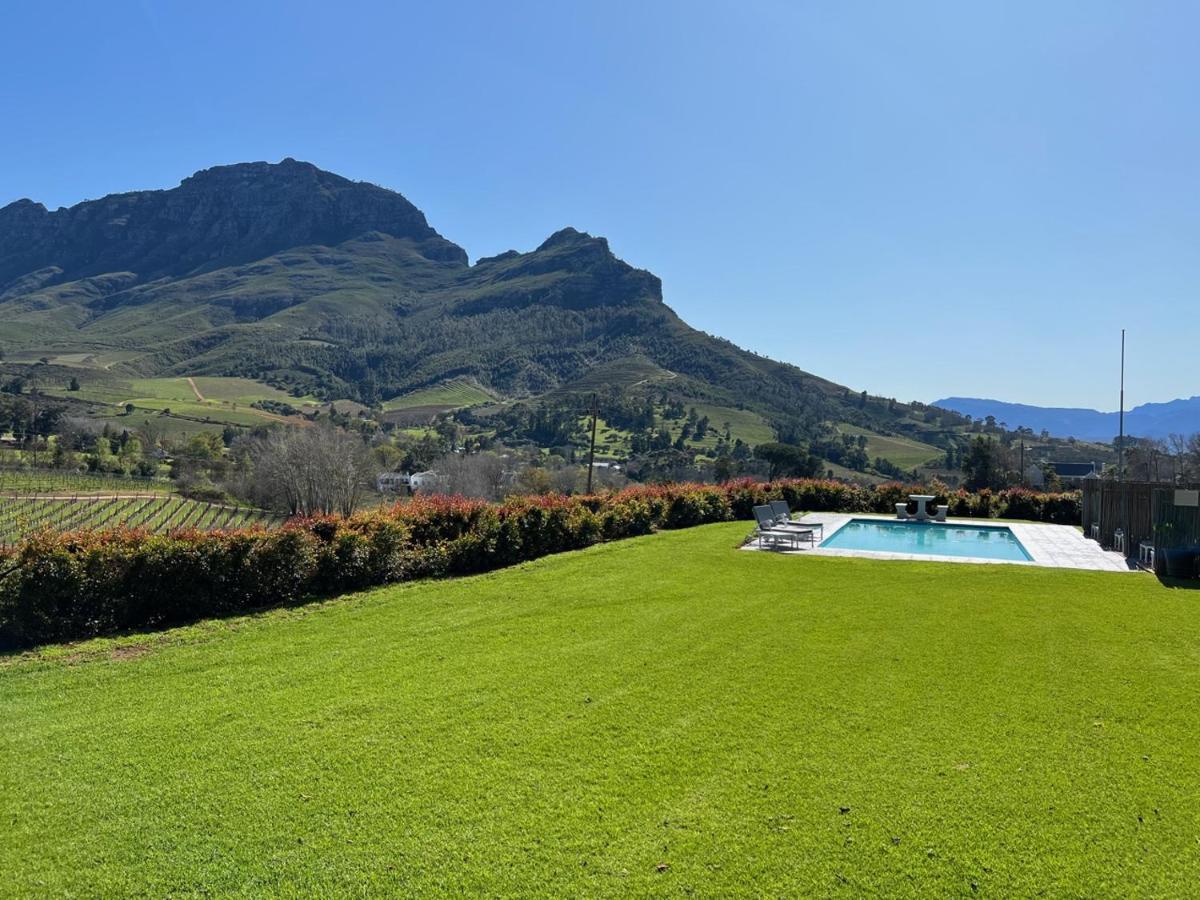 Villa Le Pommier Wine Estate Municipalità locale di Municipalità locale di Stellenbosch Esterno foto